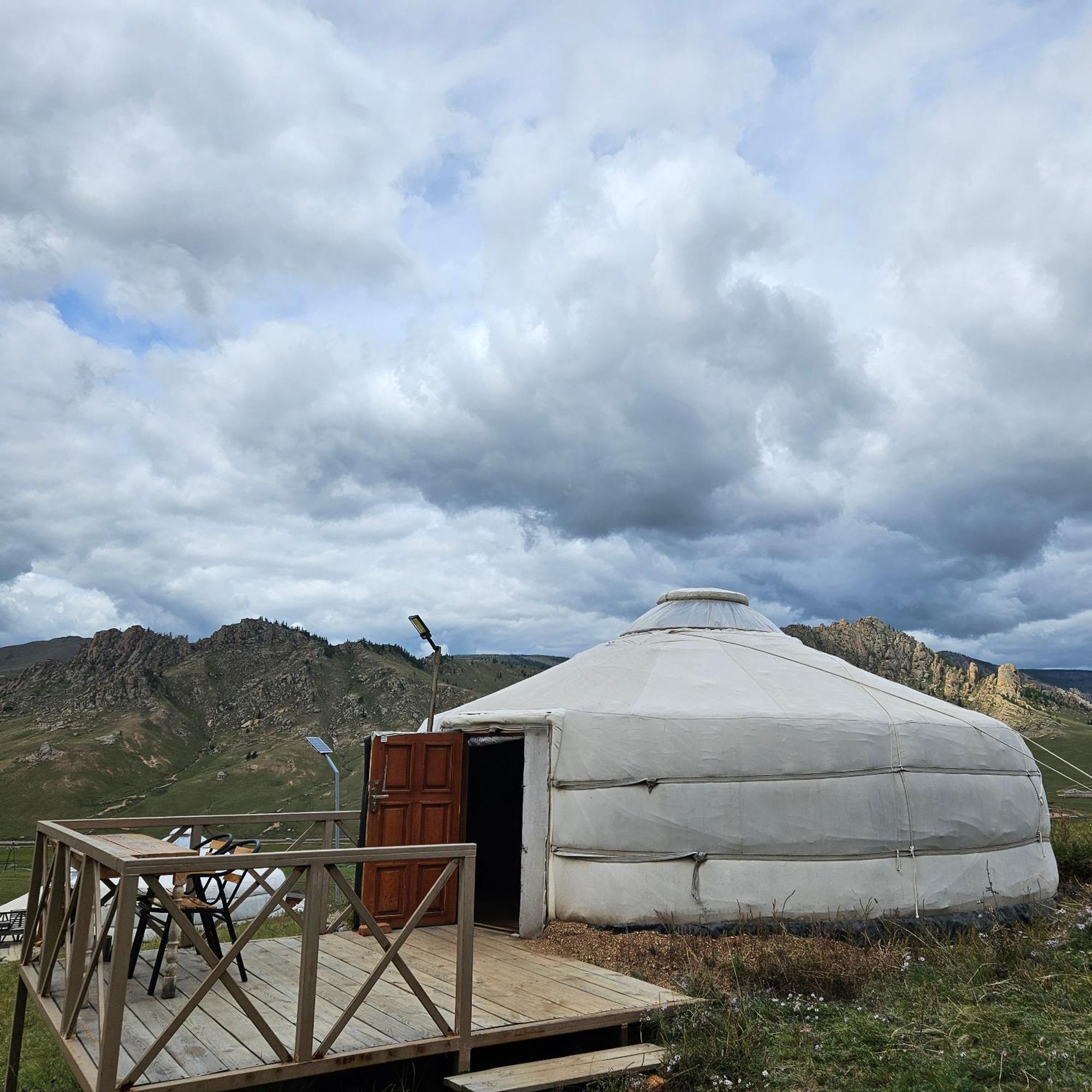 Hotel Apache Eco Camp, Terelj Nationalpark Mongolia Bayan Bulagiin Hural Exterior foto